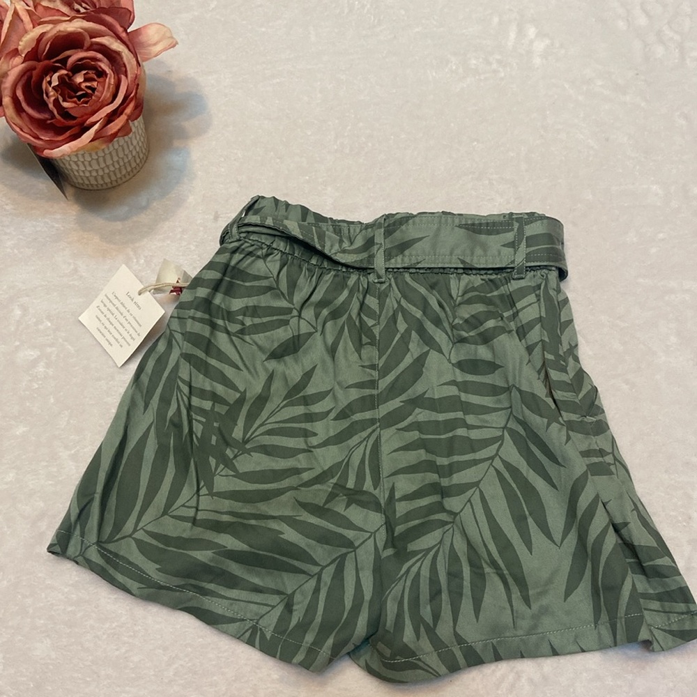 SIZE XS NWT Women’s Short Lot 2 Pair - Picture 11 of 11